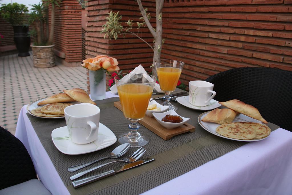 Riad & Spa Ksar Saad มาร์ราเกช ภายนอก รูปภาพ
